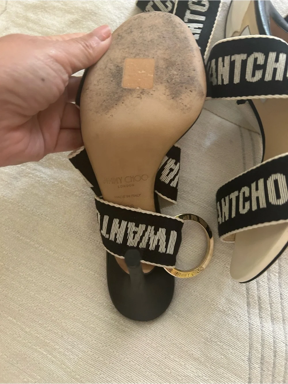 Jimmy Choo Heels LOGO 